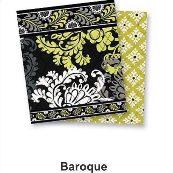 Vera Bradley Crossbody Baroque Pattern - Picture 6 of 6